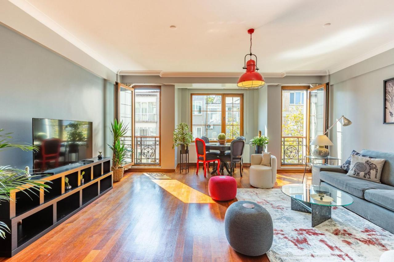 Outstanding Flat With Calming View Nisantasi Lägenhet Istanbul Exteriör bild